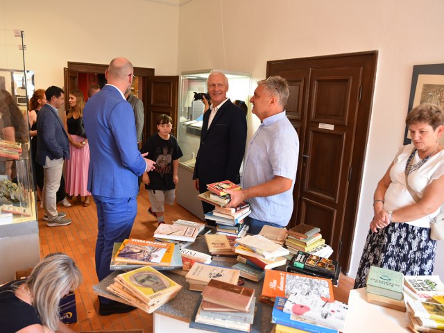 Křest expozice a knihy 8